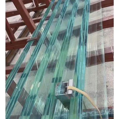 Vidro laminado com vidro triplo